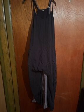 Gray Sleeveless Linen-Blend Jumpsuit with Pockets